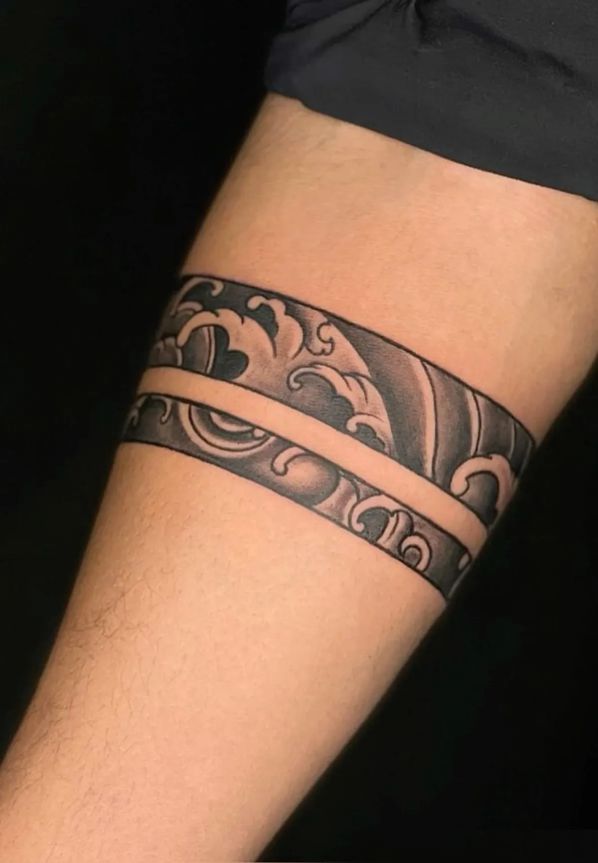 Black and gray gradient ancient japanese bracelet tattoo