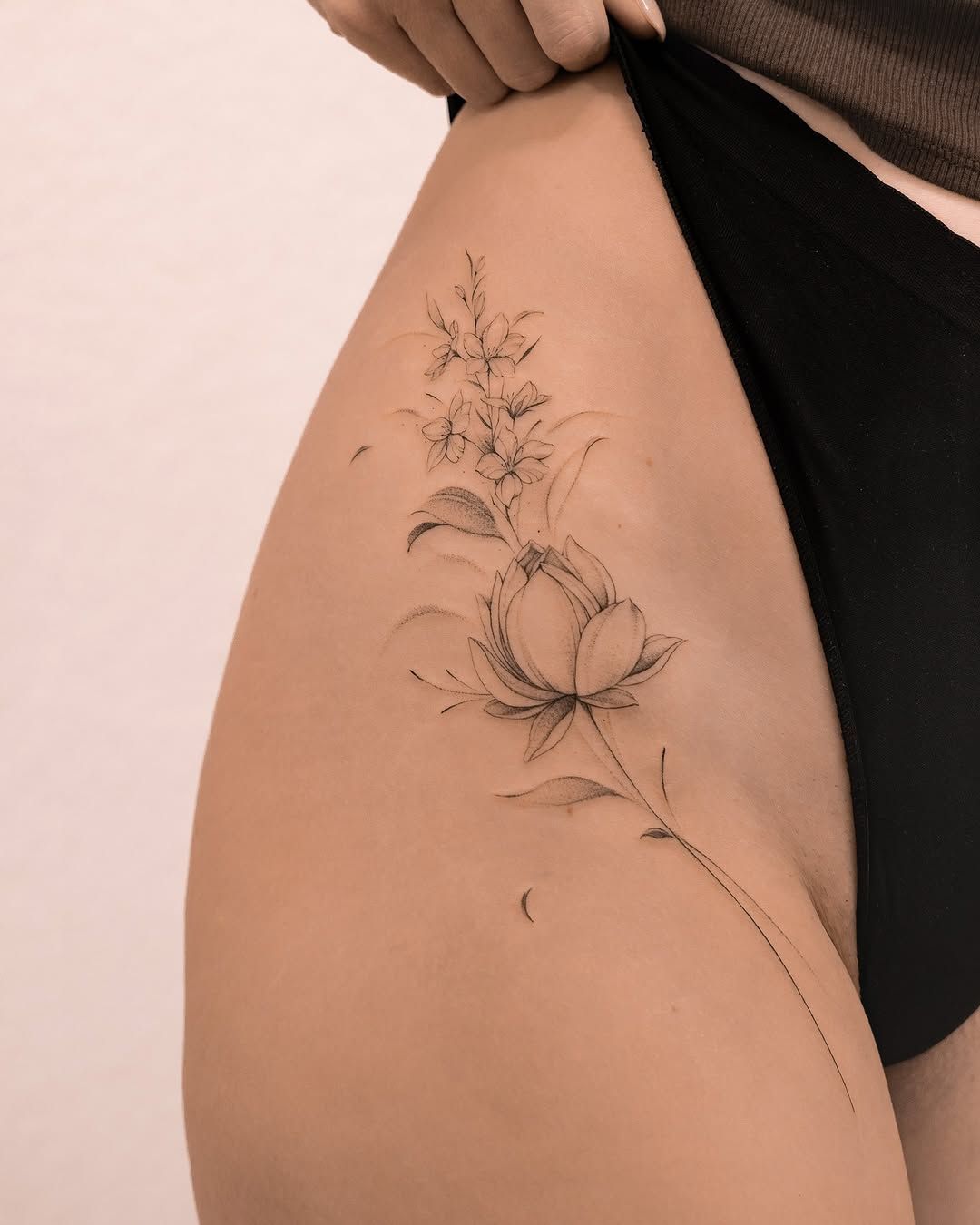 The ideal intersection of bold self-expression and effortless concealment.