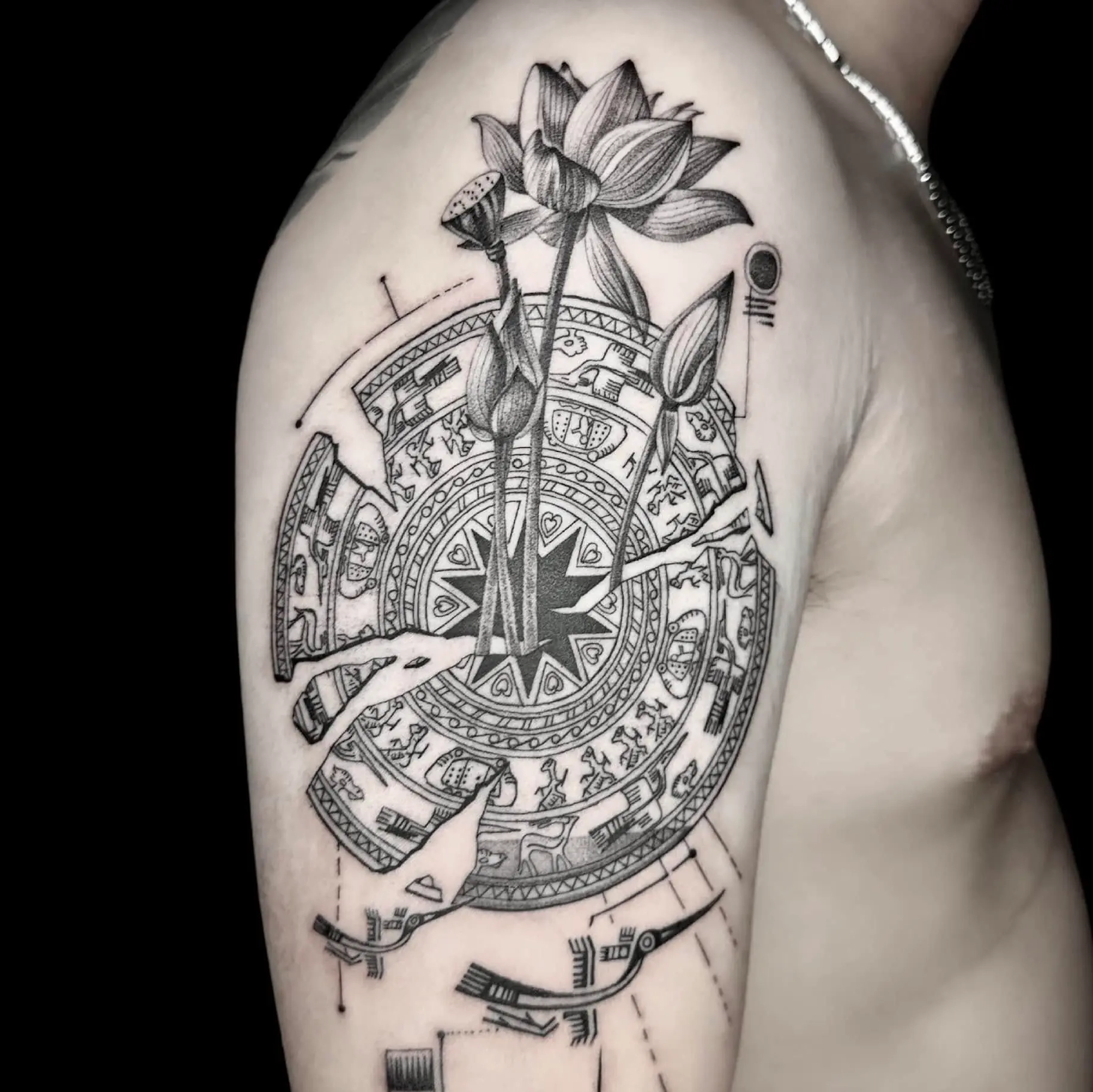 vietnamses traditional tattoos history 