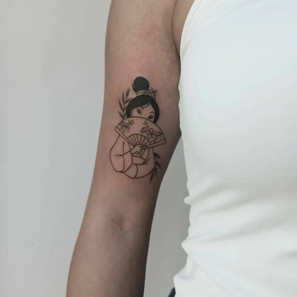 Vietnamese lady tattoo with decorative fan