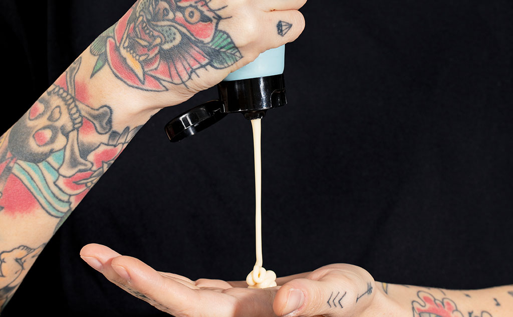 Nên Làm Gì Sau Khi Xăm