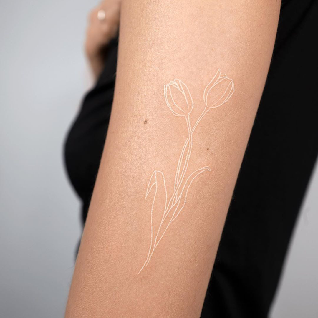 hình xăm mệnh mộc cần tránh