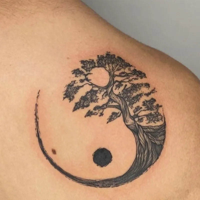 hình xăm mệnh mộc hợp