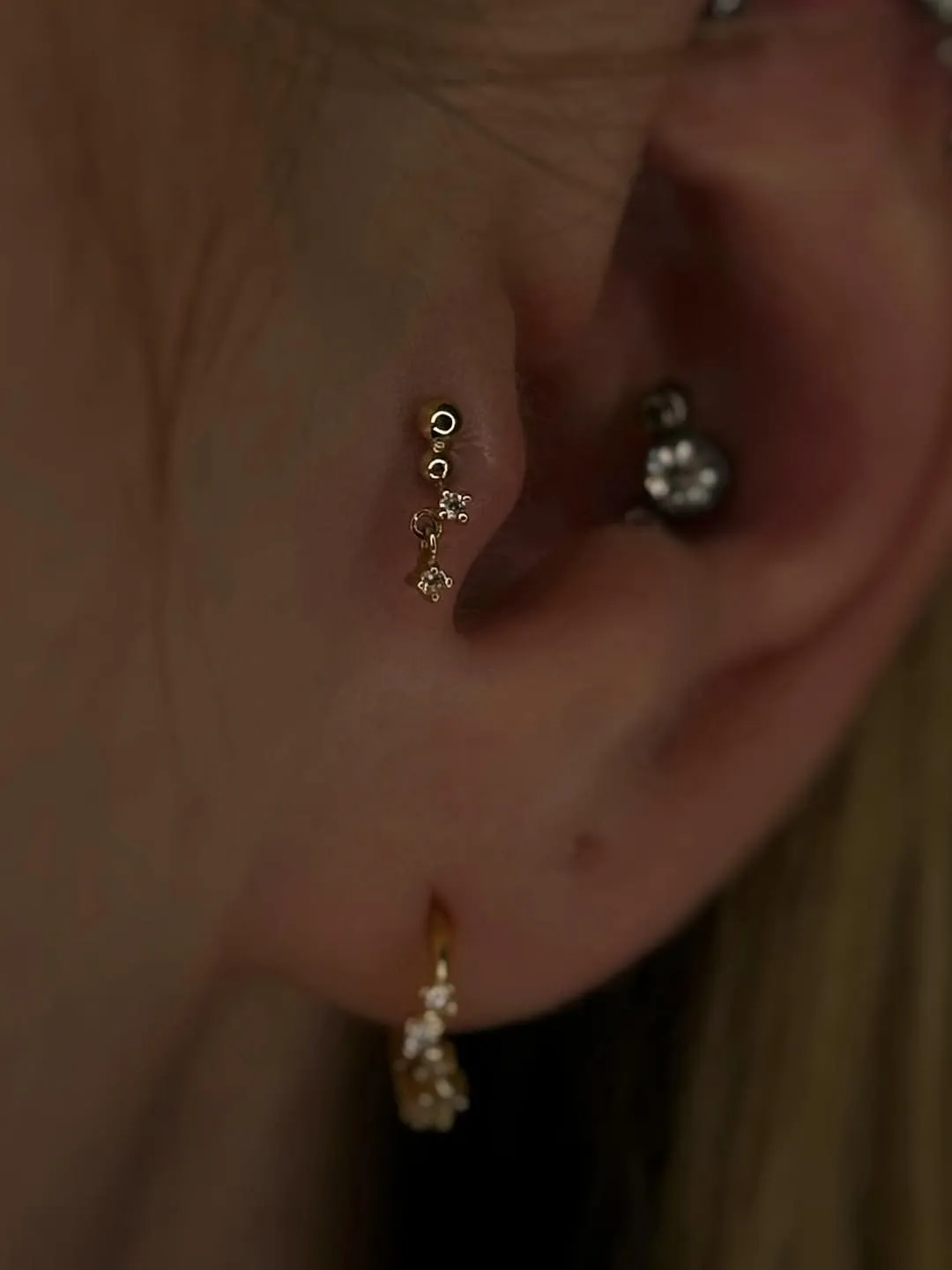 Xỏ Khuyên Tragus: Tất Tần Tật Từ A-Z Cho Người Mới Bắt Đầu