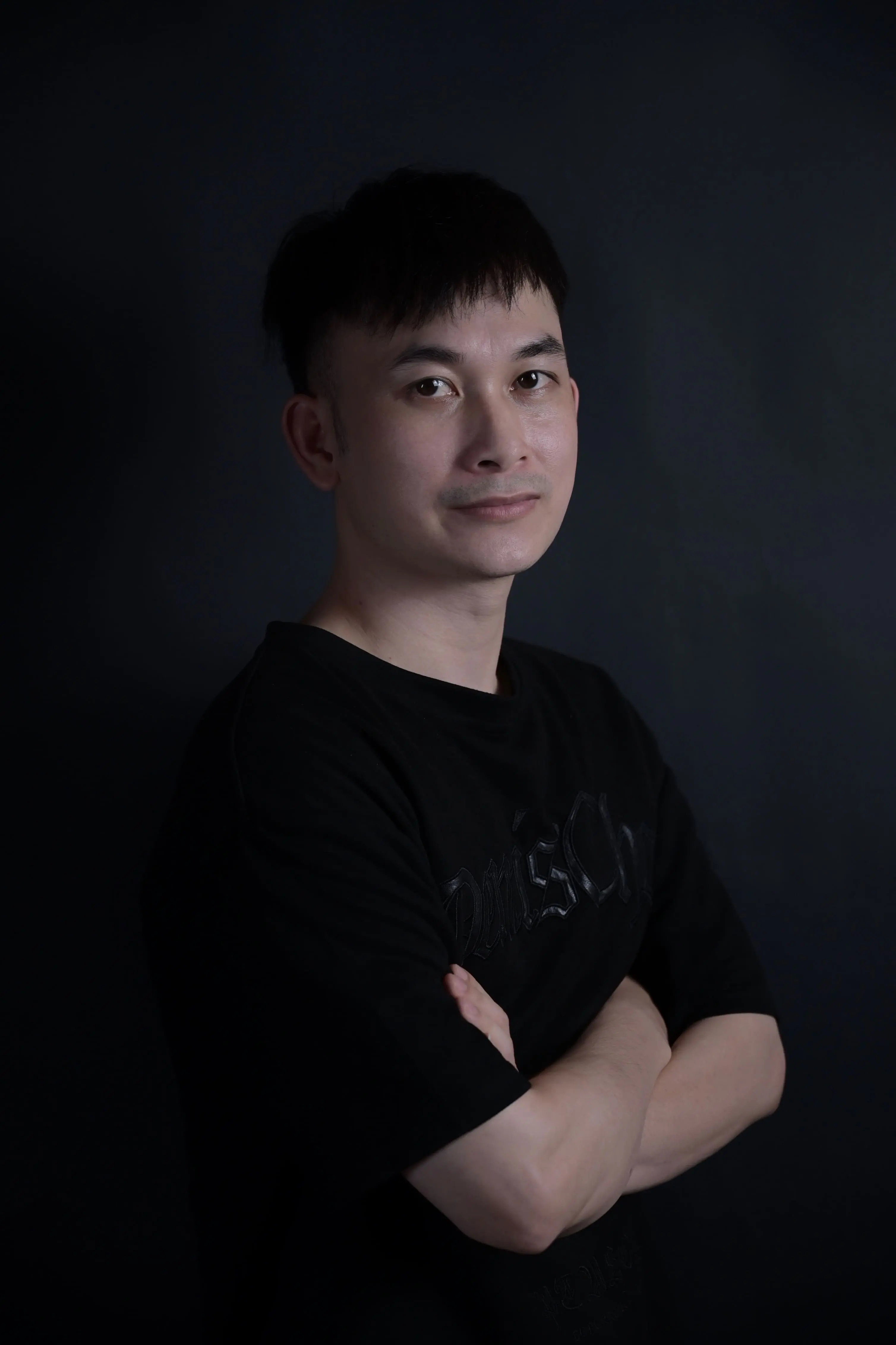 Chi Binh - H2M Tattoo Studio