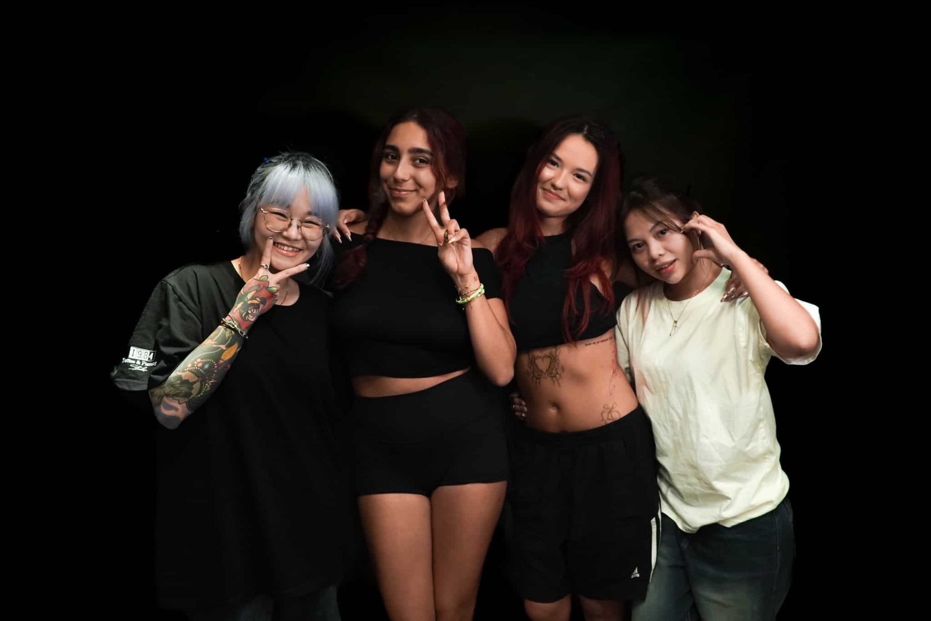 chinese tattoo in hanoi