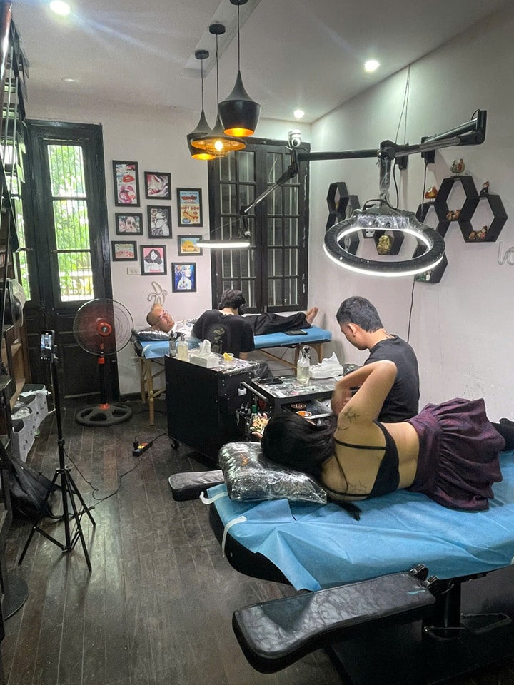 studio xăm h&igrave;nh Fineline ở Việt Nam