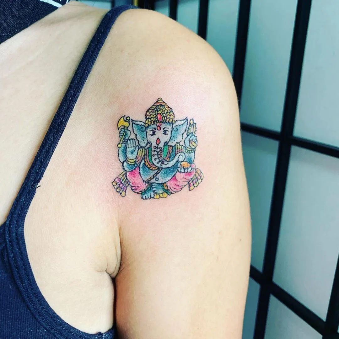 H&igrave;nh xăm thần Ganesh