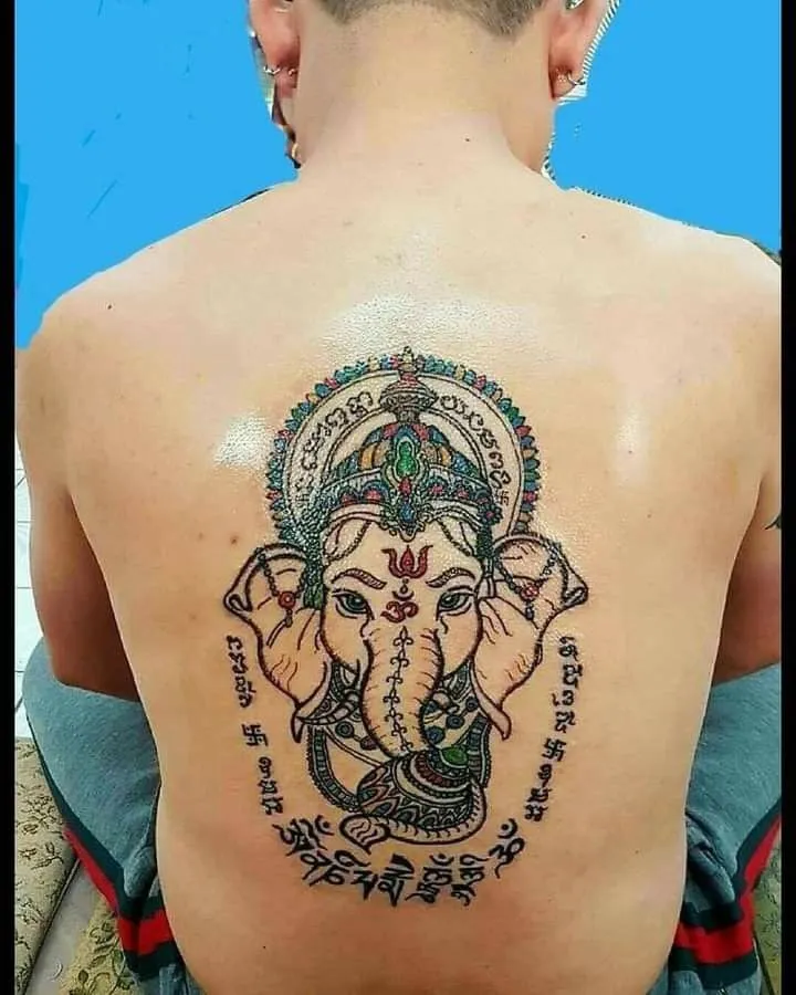 H&igrave;nh xăm thần Ganesh