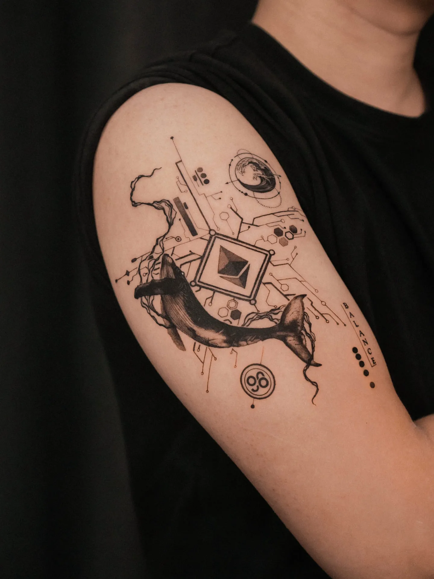 Graphic Tattoo - geometric