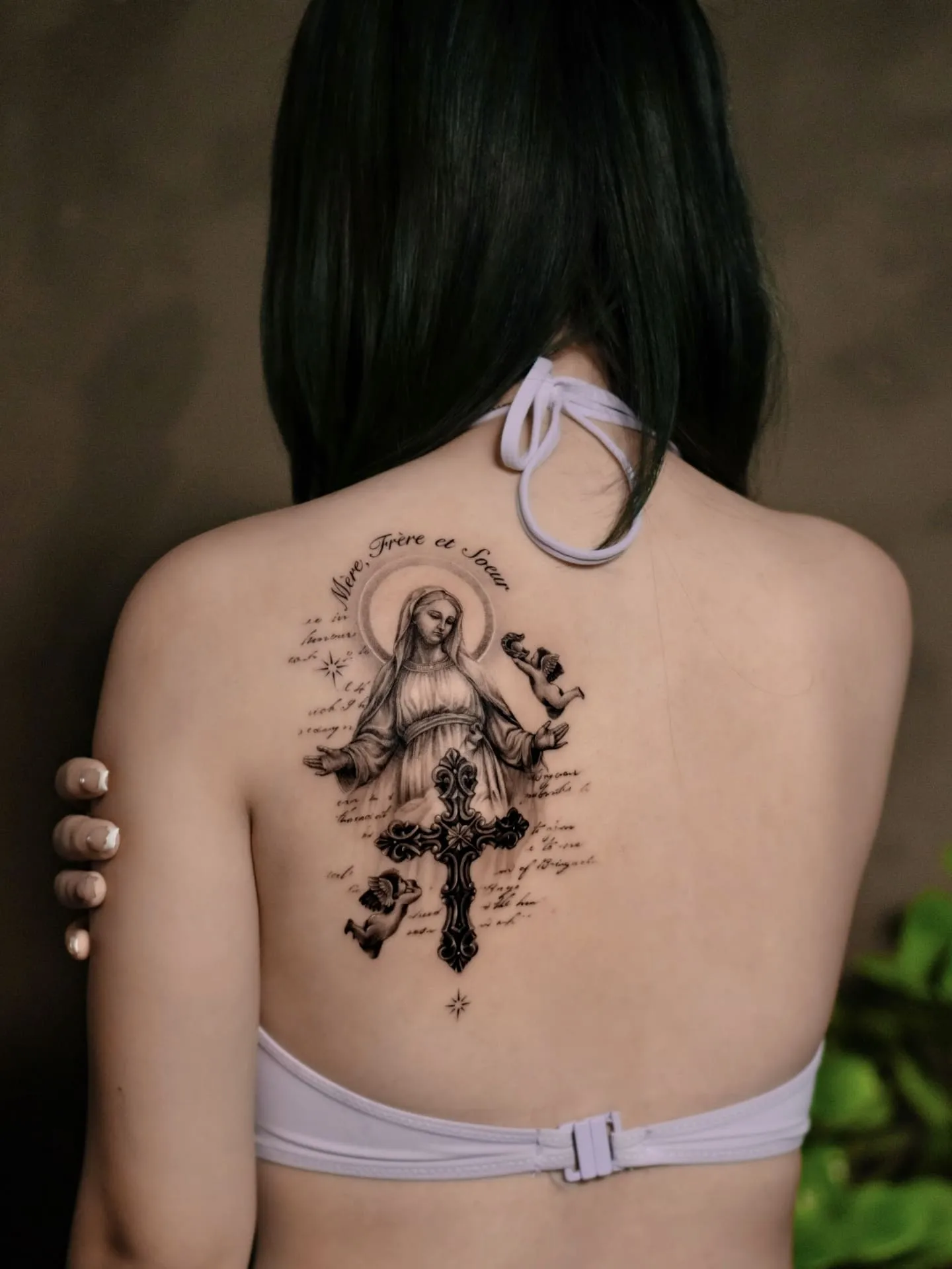 Graphic Tattoo essence - H2M Tattoo Studio