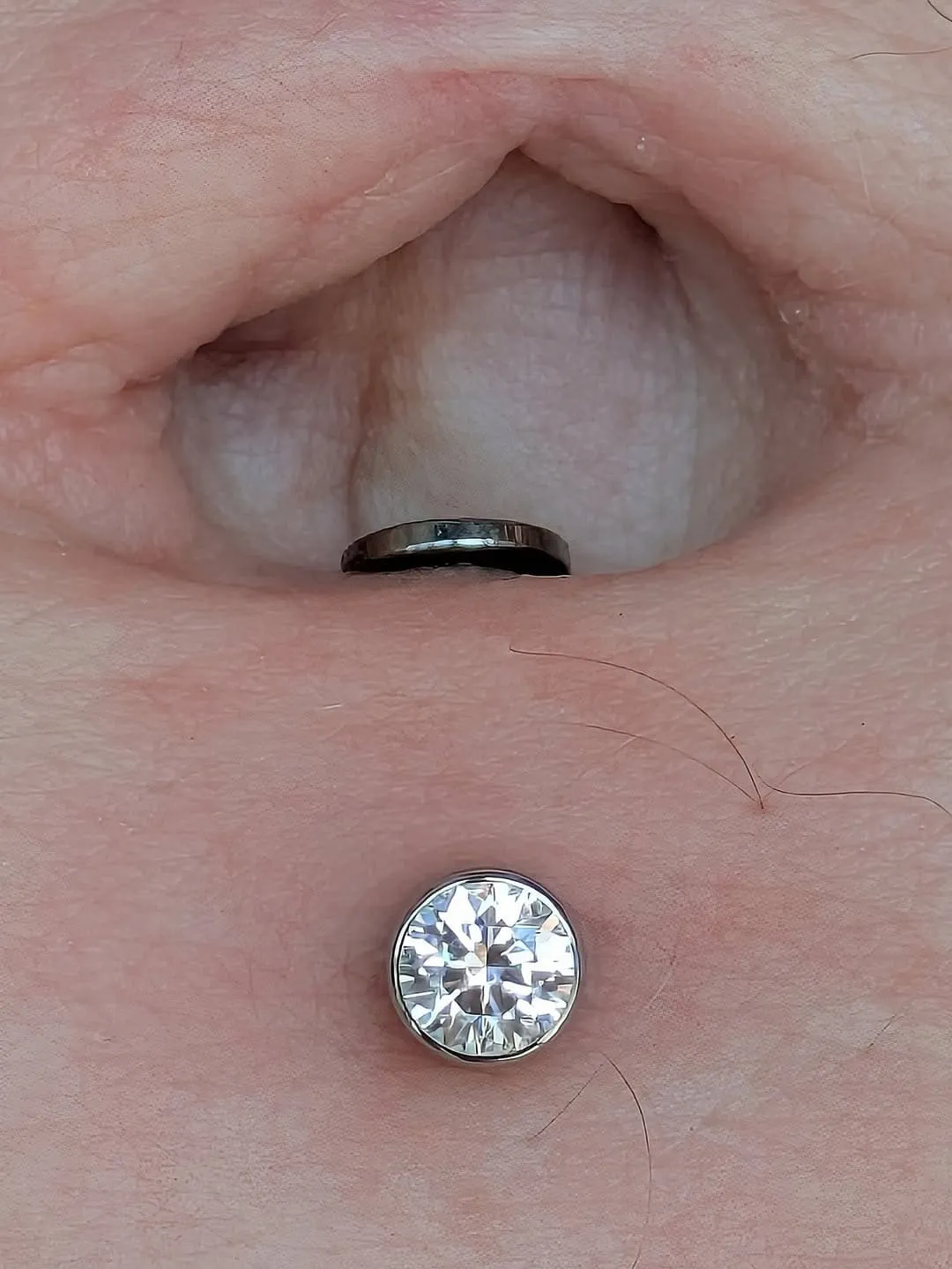 Navel Piercing: Everything You Need to Know About Pain, Healing, and Style