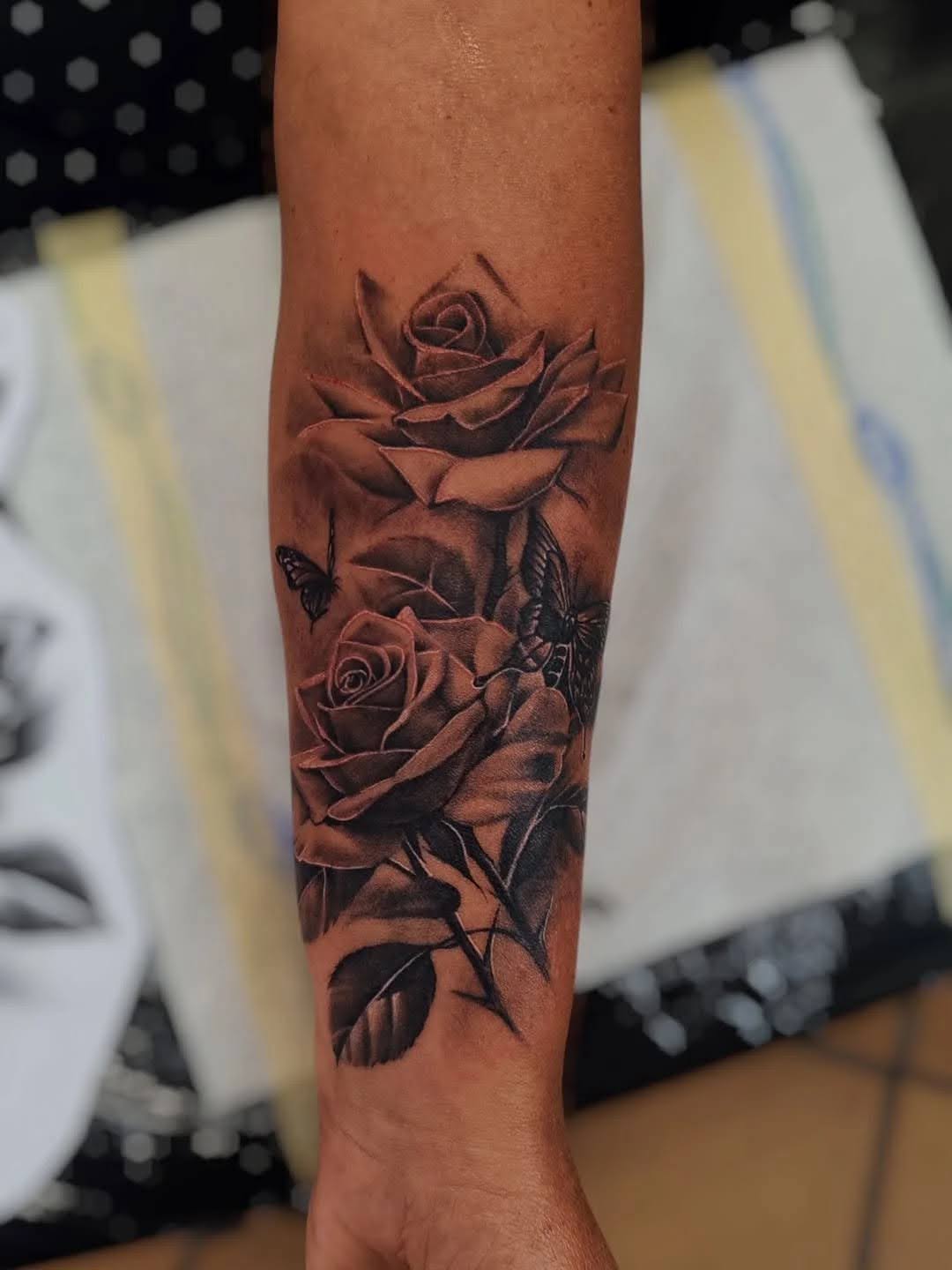 hình xăm hoa hồng cho nam