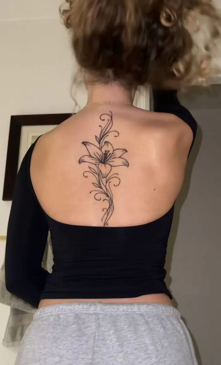 spine tattoos for women