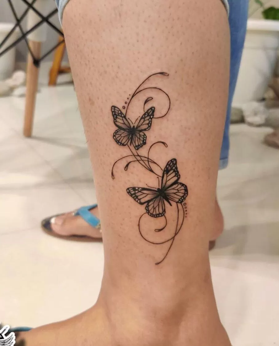 hình xăm bắp chân nữ