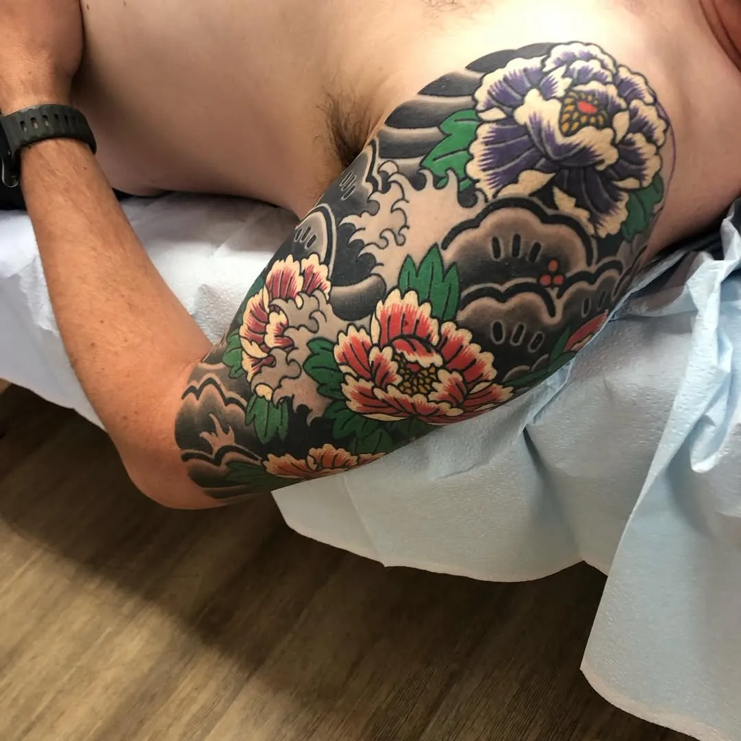 30+ Traditional Japanese Bicep Tattoo Designs You'll Want To Try