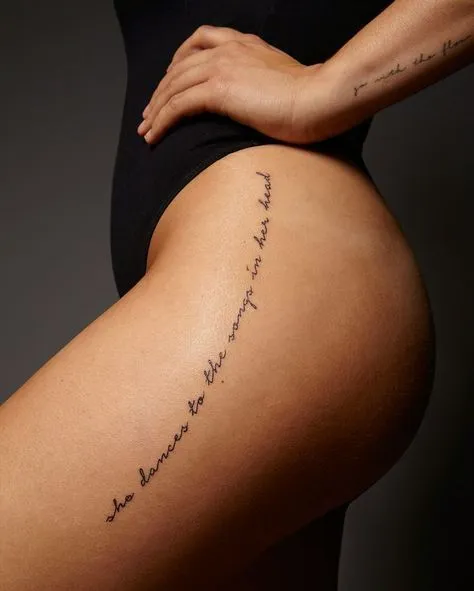 20+ Hình Xăm Chữ Ý Nghĩa Cho Nữ Thể Hiện Cảm Xúc Và Sự Thanh Lịch