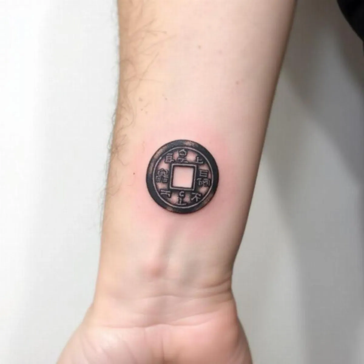 Khám Phá Ý Nghĩa 20+ Mẫu Hình Xăm Tiền Tài Ấn Tượng Tại H2M Tattoo Studio