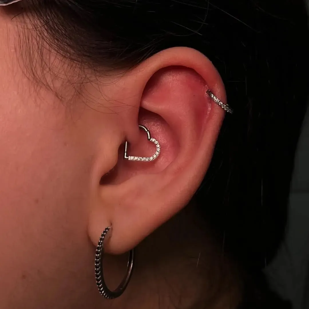 What is a Helix Piercing? Everything You Need to Know About Today's 