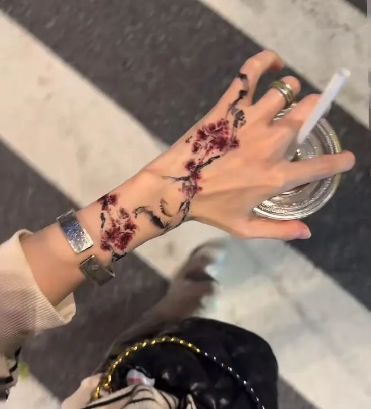 Top 99+ mẫu hình xăm hoa anh đào đẹp nhất năm 2026