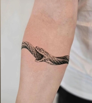 500+ Bracelet Tattoo for Men Styles, Placement & Expert Guide 2026