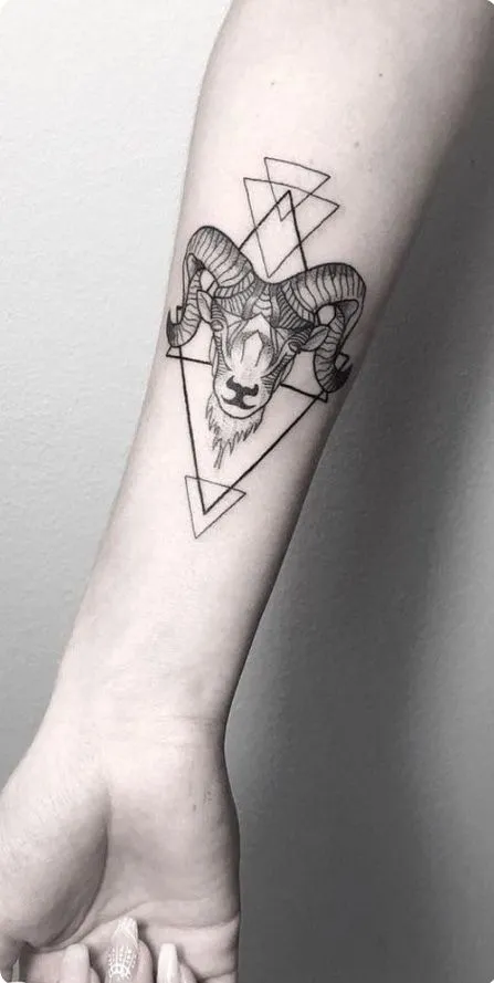 Capricorn Tattoo Ideas for females: The Beauty of Steadfastness and Refinement