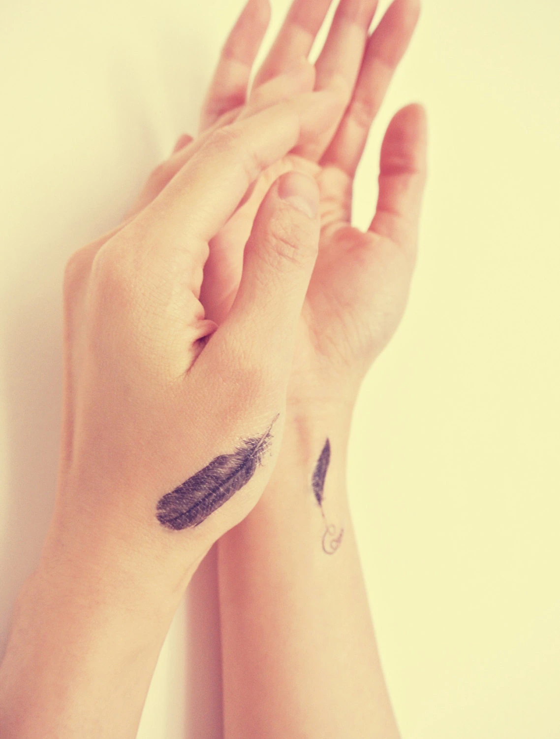 TOP 5 Most Unique Feather Tattoo Combinations For 2026