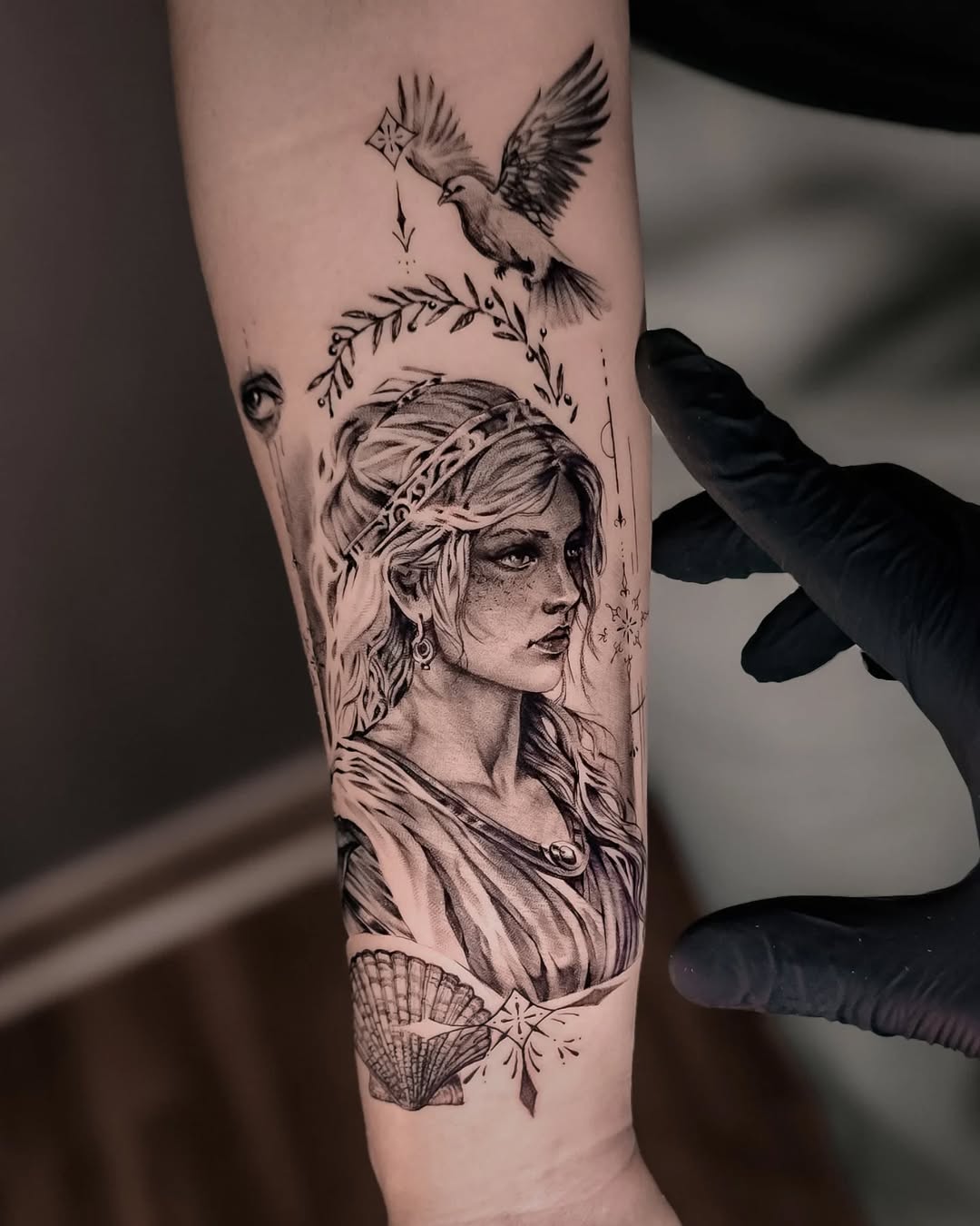 Top 20+ Mẫu Hình Xăm Thần Hy Lạp Đẹp Cho Nam Và Nữ