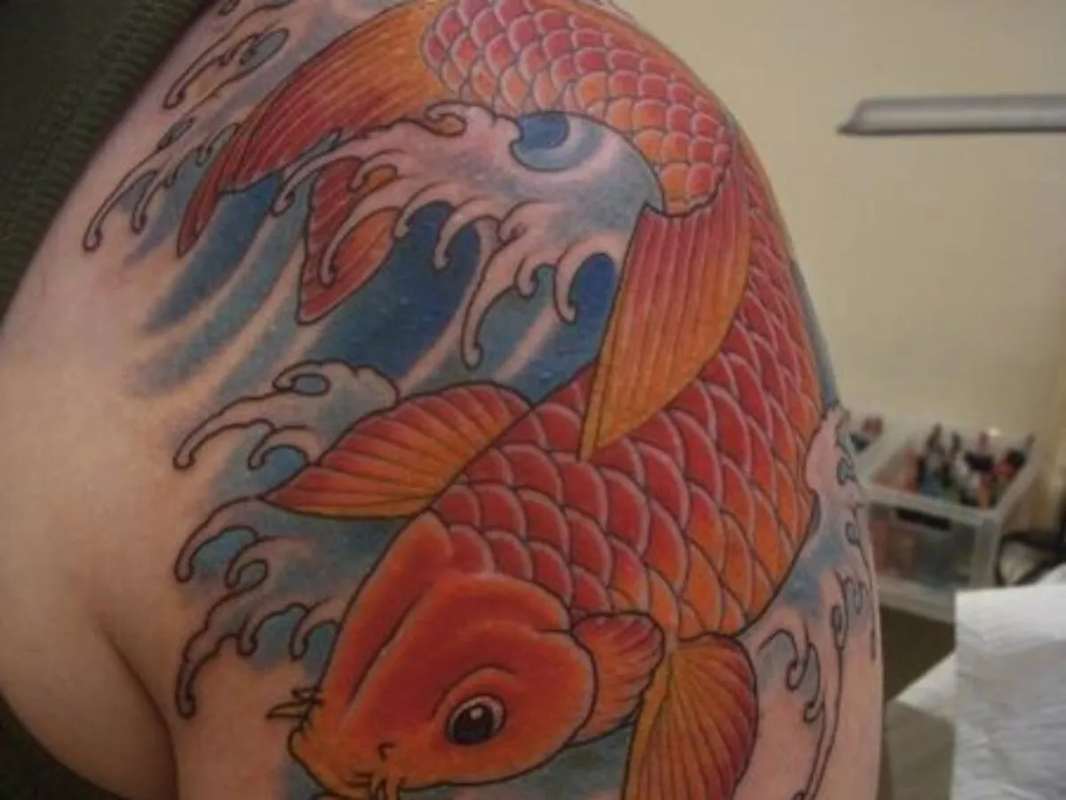 Essential Guide to Koi Fish Shoulder Tattoos: Meaning & Best Designs