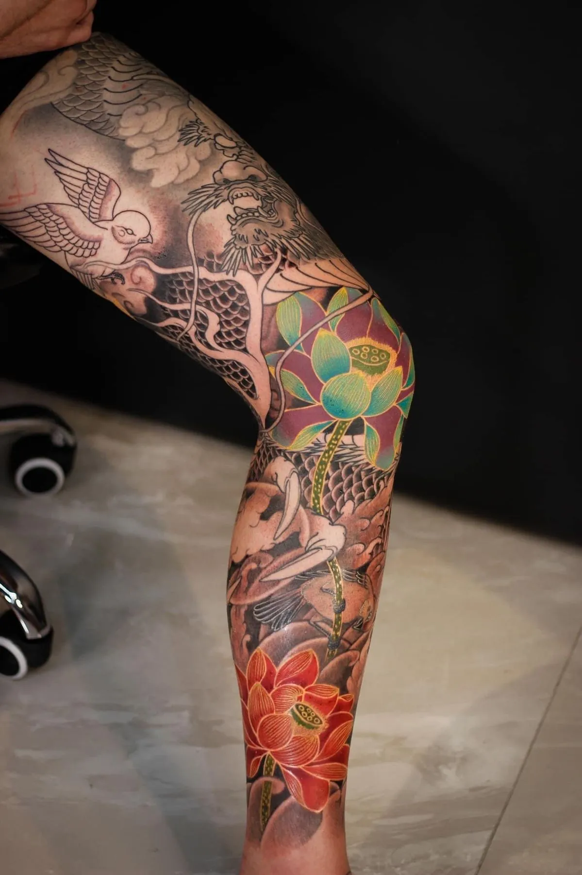 5+ Iconic Style in Leg Japanese Tattoos to Represent Your Strength