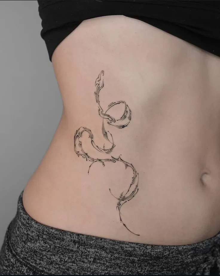 30+ Rib Tattoos for Women: Elegant & Captivating Ideas