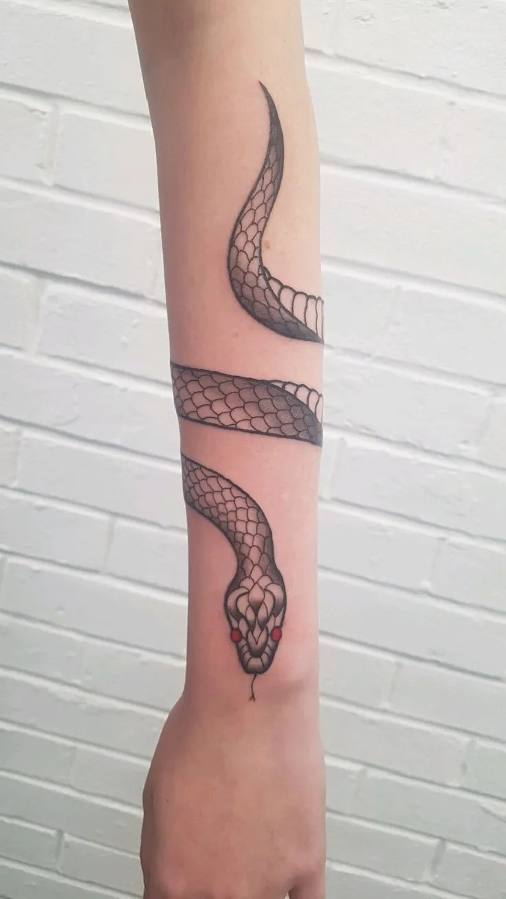 Top 13 Unique and Powerful Snake Tattoos