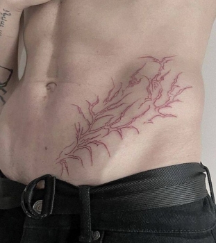 Hình xăm bụng nam: Kiểu dáng, Ý tưởng & Vị trí