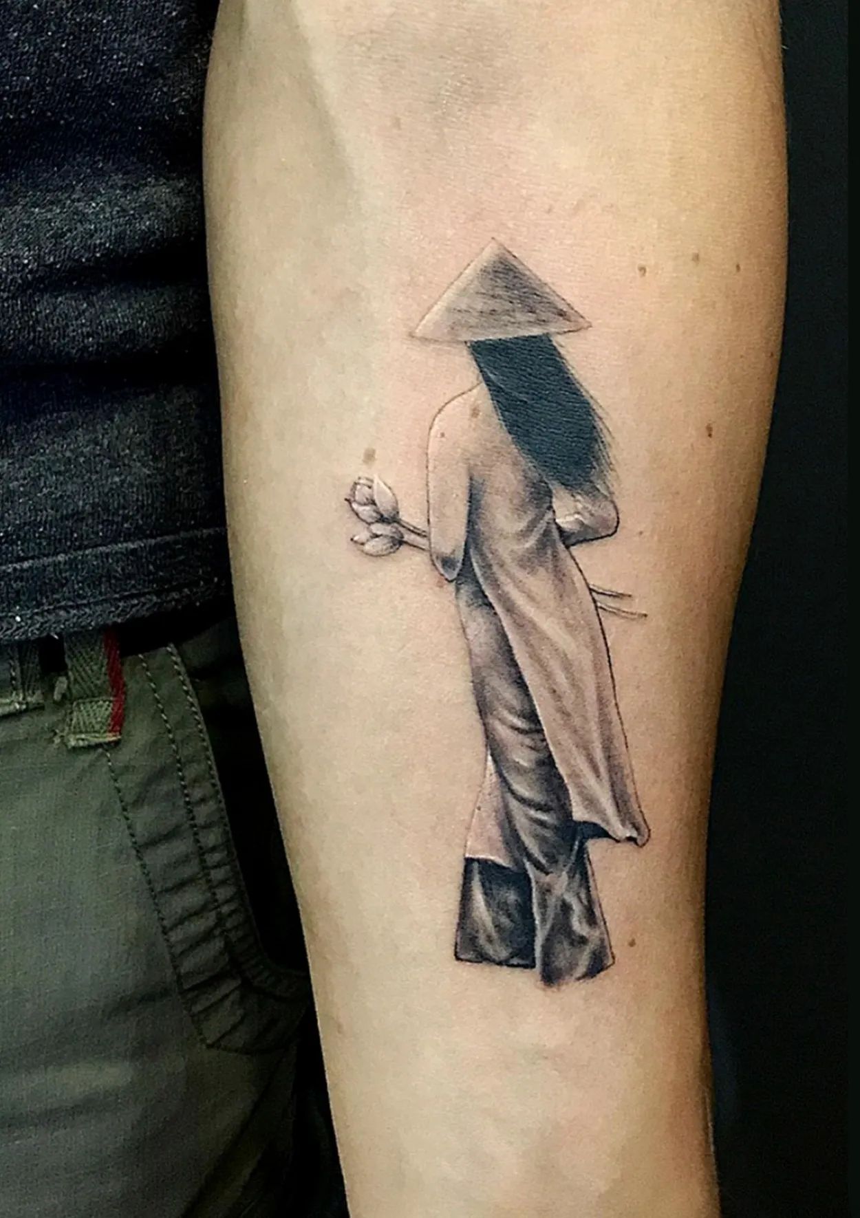 7 Stunning Vietnam Traditional Dress Tattoo Designs That Honor Cultural Heritage